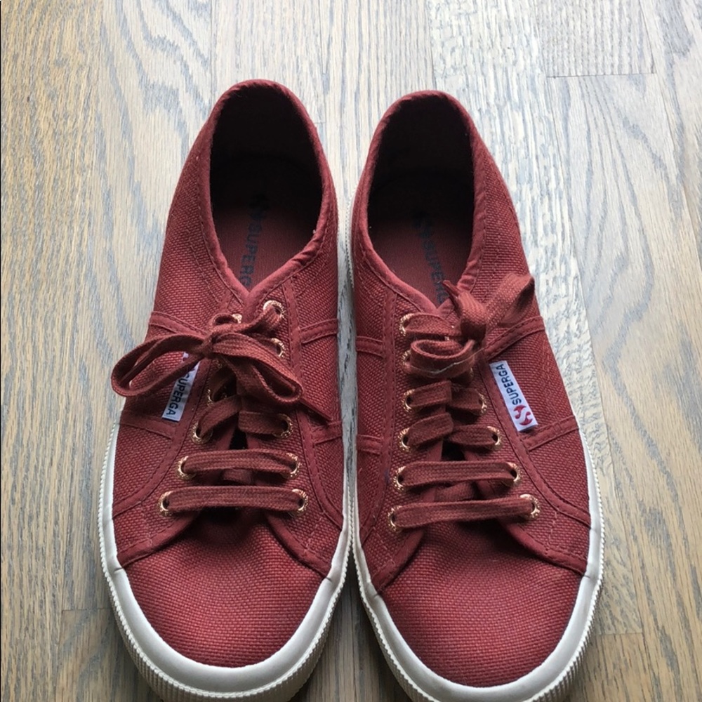 Superga Sneakers